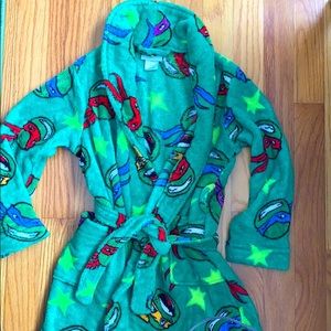 Mika Turtle bathrobe